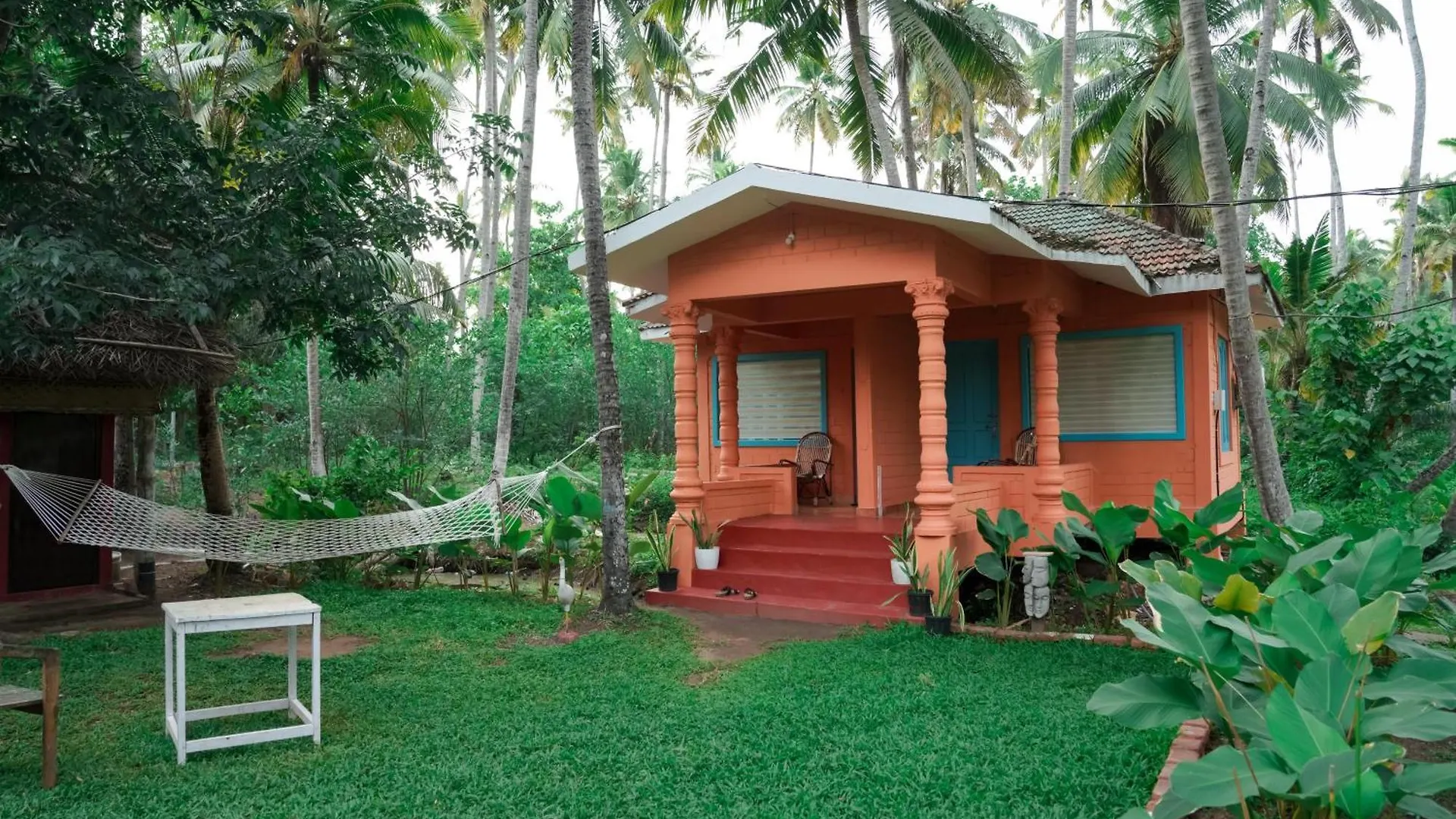 Templetree Inn Varkala Bed & Breakfast